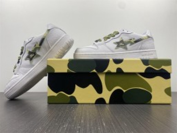 BAPE SNEAKERS