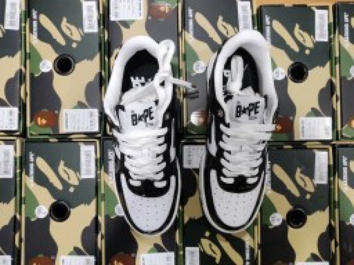 A BATHING APE MARVEL BAPE STA