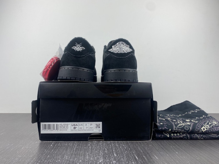 Travis Scott x Air Jordan 1 DM7866-001