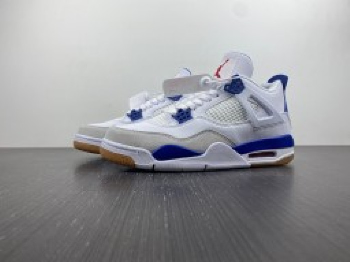 Nike SB x Air Jordan 4 "Pine Green" alliance DR5415-140
