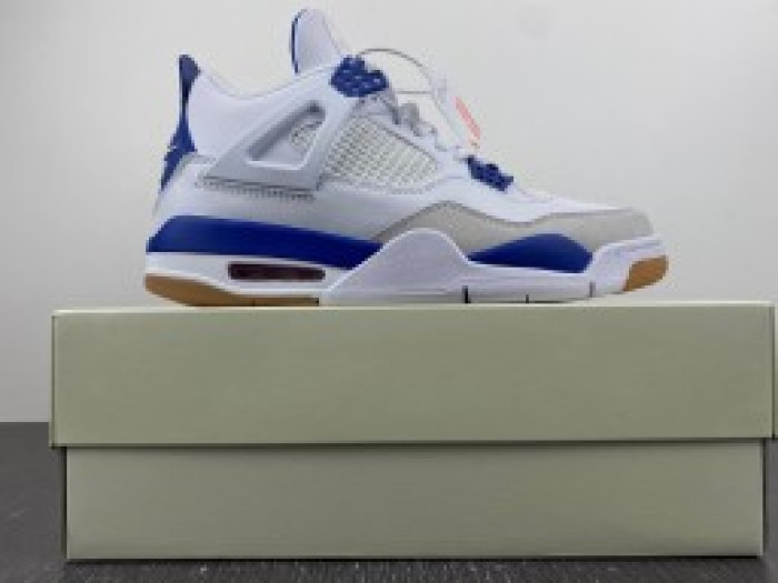 Nike SB x Air Jordan 4 "Pine Green" alliance DR5415-140