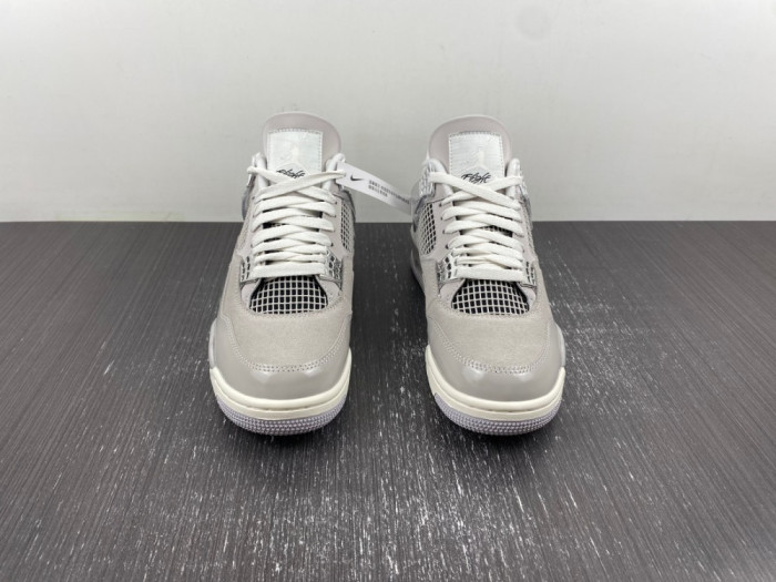 Jordan 4 Retro Frozen Moments AQ9129-001
