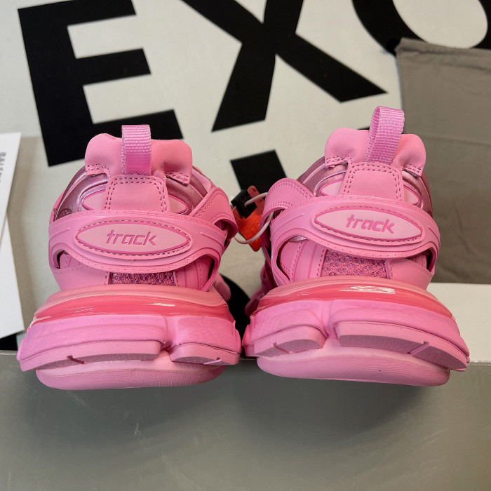 BLCG Track Trainer Pink Lighted 542436 W2LA1 5842