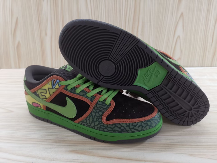 Nike Dunk SB Low De La Soul (2005) DL0001
