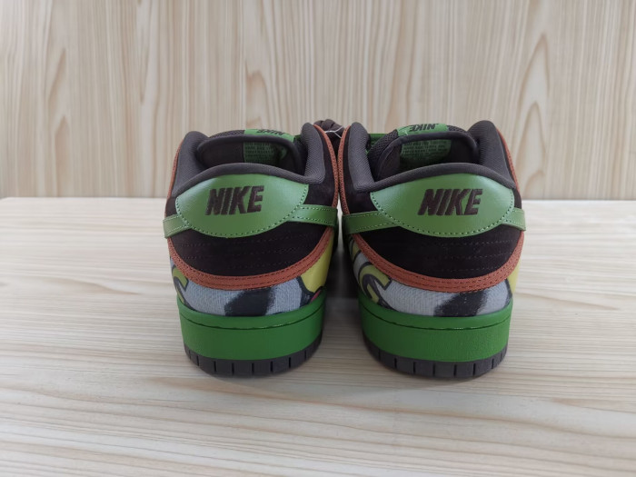 Nike Dunk SB Low De La Soul (2005) DL0001