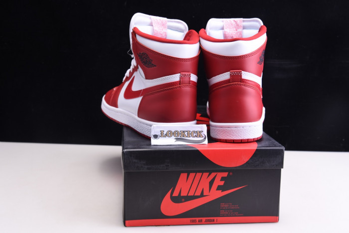 Air Jordan 1 Retro High